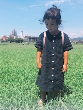「無印良品（ムジルシリョウヒン）のアイテム（シャツワンピース）」を使った、the_twins_daily_さん（キッズ・100cm）の夏コーディネート