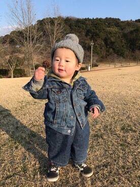 「MIKI HOUSE（ミキハウス）のアイテム（オールインワン・サロペット）」を使った、子猿コ−デさん（キッズ・80cm）の春コーディネート