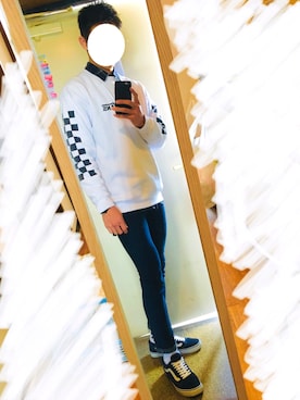 「VANS（バンズ）のアイテム（スウェット）」を使った、ToMさん（メンズ・178cm）の秋コーディネート