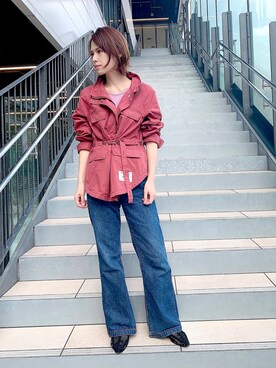 「アイテム（ミリタリージャケット、レッド系）」を使った、よしよしさん（レディース・167cm）の秋コーディネート