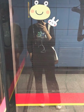 「Amo（アモ）のアイテム」を使った、石小胖さん（レディース・168cm）の春コーディネート
