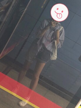 「DW（ディーダブリュー）のアイテム（アクセサリー）」を使った、石小胖さん（レディース・168cm）の夏コーディネート