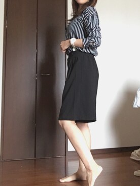 「Düsseldorfのアイテム（その他パンツ、ブラック系）」を使った、キャロラインさん（レディース・166cm）の春コーディネート