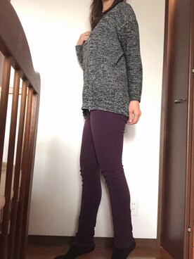 「Right-on（ライトオン）のアイテム（パンツ、パープル系）」を使った、キャロラインさん（レディース・166cm）の春コーディネート