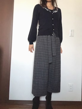 「THE SHOP TK （ザ ショップ ティーケー ）のラッピングウエストワイドパンツ（その他パンツ、グレー系）」を使った、キャロラインさん（レディース・166cm）の春コーディネート
