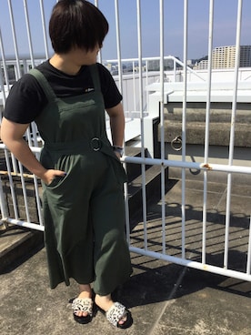 「GU（ジーユー）のアイテム（サロペット/オーバーオール）」を使った、ORientalTRaffic 大船ルミネウィング店さん（レディース・158cm）の夏コーディネート