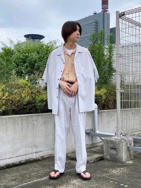 A JUNRed コクーンシティさいたま新都心 employee Ryota is wearing JUNRed "【セットアップ可能】エアリーストレッチドルマンシャツ"