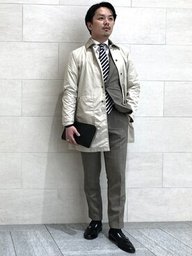 「LAVENHAM」｜「アイテム（ステンカラーコート）」を使った、甲斐さん（メンズ・175cm）の冬コーディネート