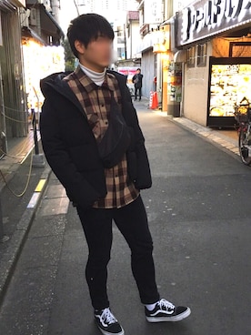 「RAGEBLUE（レイジブルー）のダウンマウンテンパーカ/538809（ダウンジャケット/コート、ブラック系）」を使った、りょうたろうさん（メンズ・178cm）の冬コーディネート
