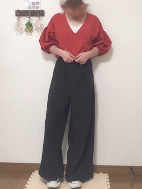 「CONVERSE（コンバース）のconverse(コンバース) NEXTAR110 HI(ネクスター110HI)（スニーカー、ブラック系）」を使った、みいさん（レディース・150cm）の秋コーディネート