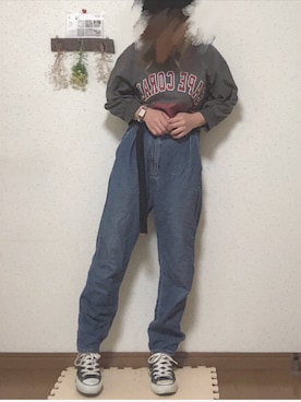 「GU（ジーユー）のアイテム（デニムパンツ、ブルー系）」を使った、みいさん（レディース・150cm）の秋コーディネート