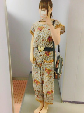 「アイテム（つなぎ/オールインワン、オレンジ系）」を使った、月さん（レディース・163cm）の夏コーディネート