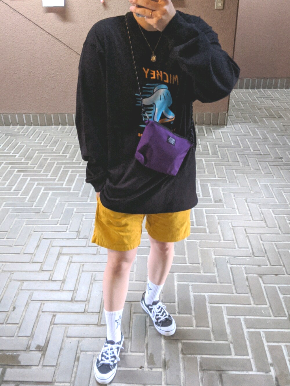 「夏」｜「VANSのアイテム（スニーカー、ブラック系）」を使った、mai615maiさん（レディース・157cm）の夏コーディネートの1枚目の写真