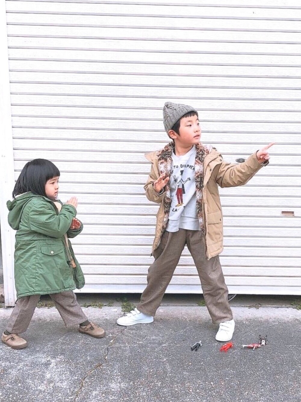 「初売りセールで買いました2019、takk_、handmade、patagonia、bobochoses、ミリタリージャケット、モッズコート、インファーノジャケット、ビッグシルエット」｜「BOBO CHOSESのアイテム（スウェット、グレー系）」を使った、@bunbunさん（キッズ・120cm）の冬コーディネートの1枚目の写真