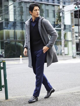 「軽量アウター」｜MICHELKLEINHOMME公式さん（メンズ・186cm）の冬コーディネート