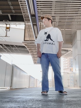 「SVEC（シュベック）のアイテム（サンダル）」を使った、俊輔さん（メンズ・167cm）の秋コーディネート