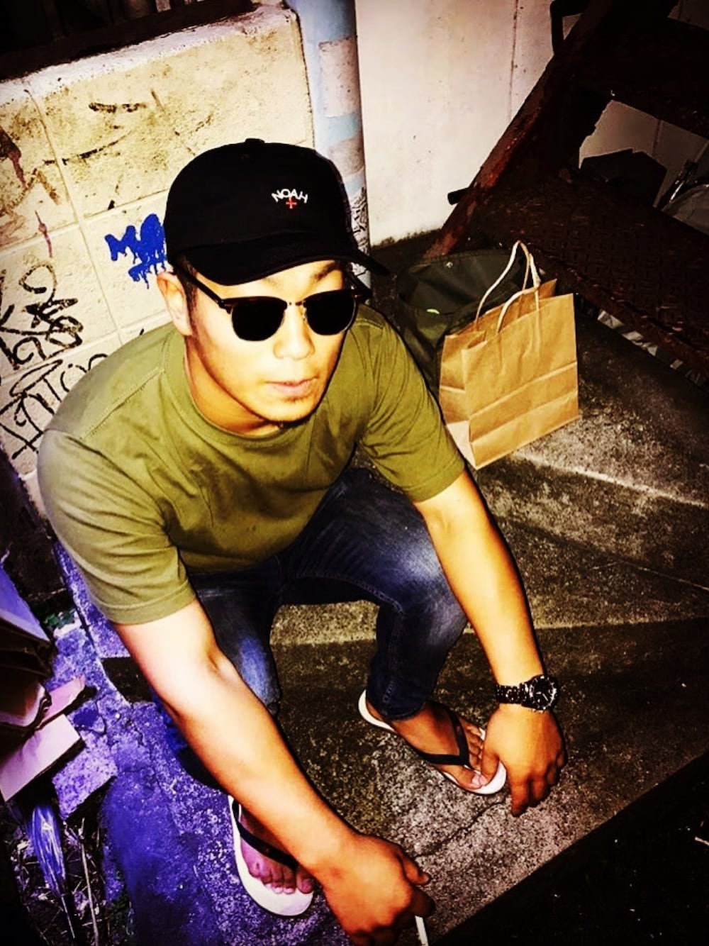 「カジュアル、ブルー、RAYBAN、Noah、armani、JEANASiS」｜「EMPORIO ARMANIのアイテム（アナログ腕時計、ブラック系）」を使った、暴舞丸さん（メンズ・170cm）の冬コーディネートの1枚目の写真