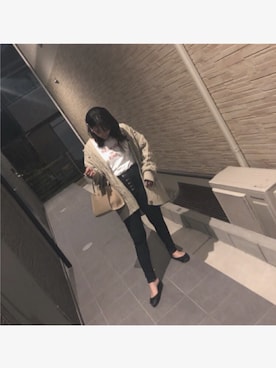 「LILY BROWN（リリーブラウン）のベルト付プリントTシャツ（Tシャツ/カットソー）」を使った、MAYUさん（レディース・160cm）の冬コーディネート