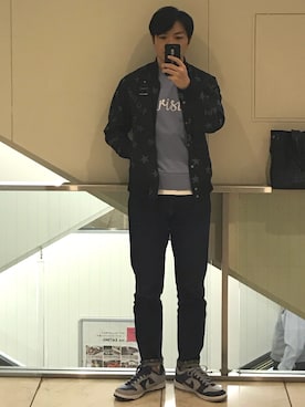 「F.C.R.B.（エフシーアールビー）のアイテム（スタジャン）」を使った、Isamu  Moritakeさん（メンズ・175cm）の秋コーディネート