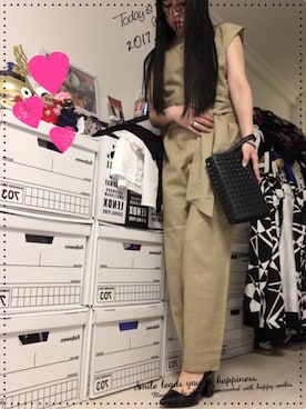「アイテム（つなぎ/オールインワン、ベージュ系）」を使った、Risa Shimizuさん（レディース・157cm）の夏コーディネート