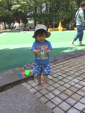「combimini（コンビミニ）のアイテム（帽子）」を使った、taochiさん（キッズ・90cm）の春コーディネート