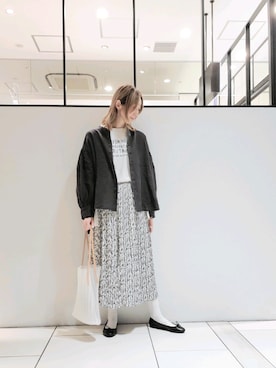 「ノーカラーシャツ」｜「アイテム（バレエシューズ）」を使った、nagashimaさん（レディース・160cm）の春コーディネート