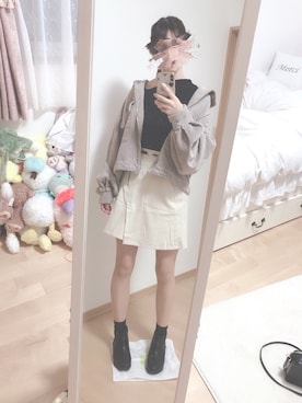 「GORGE（ゴージ）のアイテム（シューズ）」を使った、annchiiさん（レディース・156cm）の秋コーディネート