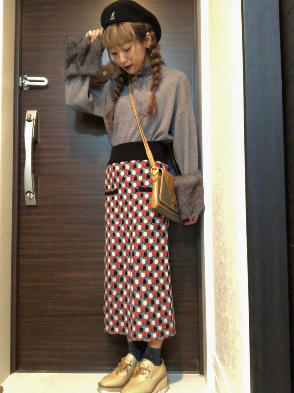 「ootd、低身長、150cm、ニットスカート、ハンチング逆被り、GU、SLY、Another Edition、YSL」｜「SLYのアイテム（スカート、その他）」を使った、CHIHIROさん（レディース・150cm）の冬コーディネートの1枚目の写真