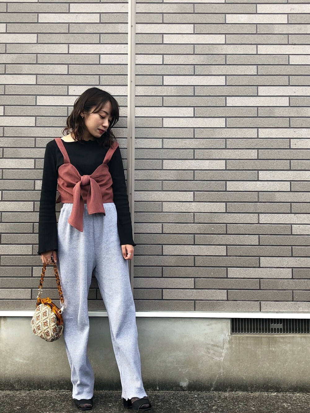「ootd、150cmコーデ、低身長、ビスチェ、リブニット、mystic、SLY、Another Edition、春コーデ」｜「mysty womanのアイテム（トップス、レッド系）」を使った、CHIHIROさん（レディース・150cm）の春コーディネートの1枚目の写真