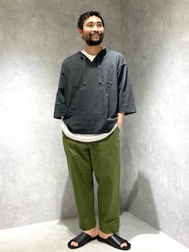 「JOURNAL STANDARD relume（ジャーナルスタンダード　レリューム）のアイテム（カーゴパンツ）」を使った、hotokun0111さん（メンズ・173cm）の春コーディネート