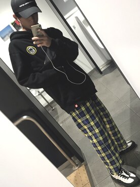 「L.H.P（エルエイチピー）のアイテム（パンツ）」を使った、つかささん（メンズ・172cm）の秋コーディネート