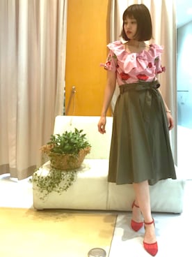 「バラ柄」｜cojiさん（レディース・157cm）の夏コーディネート