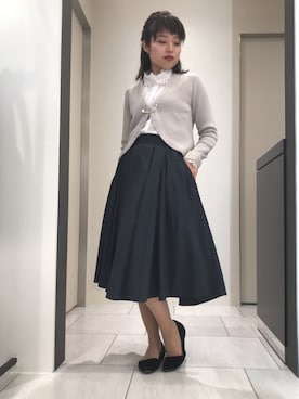 「お食事会」｜「アイテム（トップス）」を使った、cojiさん（レディース・157cm）の秋コーディネート
