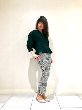 「お食事会」｜「アイテム（パンツ）」を使った、cojiさん（レディース・157cm）の夏コーディネート