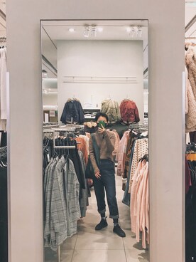 「theory（セオリー）のアイテム（ニット/セーター、ブラウン系）」を使った、Wendylikescandyさん（レディース・160cm）の秋コーディネート
