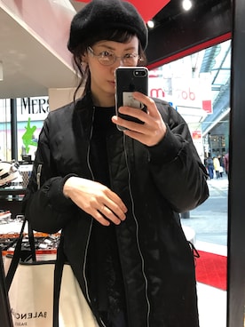 「BALENCIAGA」｜「アイテム（ノーカラージャケット）」を使った、まこさん（レディース・168cm）の春コーディネート