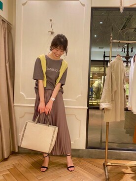 「お呼ばれ」｜「アイテム（Tシャツ/カットソー）」を使った、エールデルクールブラン天神地下街店スタッフさん（レディース・161cm）の春コーディネート