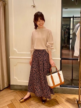 「Perle Peche（ペルルペッシュ）のアイテム」を使った、エールデルクールブラン天神地下街店スタッフさん（レディース・162cm）の秋コーディネート