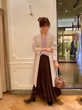 「お呼ばれ」｜「アイテム（その他アウター）」を使った、エールデルクールブラン天神地下街店スタッフさん（レディース・162cm）の冬コーディネート