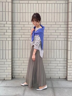 「お呼ばれ」｜「アイテム（Tシャツ/カットソー）」を使った、エールデルクールブラン天神地下街店スタッフさん（レディース・162cm）の冬コーディネート