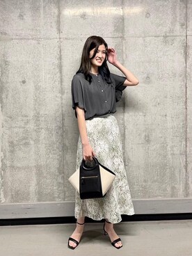 「お呼ばれ」｜「アイテム（サンダル）」を使った、エールデルクールブラン天神地下街店スタッフさん（レディース・169cm）の春コーディネート