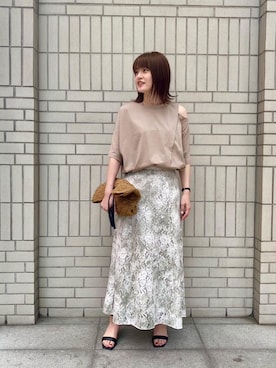 「ネイル」｜「アイテム（サンダル）」を使った、エールデルクールブラン天神地下街店スタッフさん（レディース・161cm）の春コーディネート