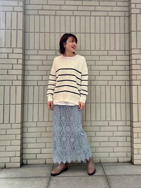 「Ｖネック」｜「アイテム（シューズ）」を使った、エールデルクールブラン天神地下街店スタッフさん（レディース・161cm）の冬コーディネート