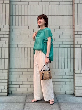 le.coeur blanc（ルクールブラン）の「サテンギャザーフレアスリーブ ...