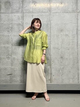 「シャツ 」｜「アイテム（その他シューズ）」を使った、エールデルクールブラン天神地下街店スタッフさん（レディース・161cm）の春コーディネート