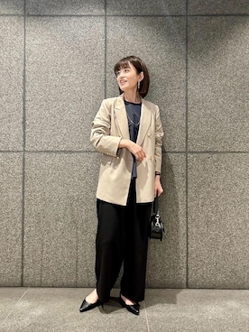 「お呼ばれ」｜「アイテム（その他アウター）」を使った、エールデルクールブラン天神地下街店スタッフさん（レディース・161cm）の冬コーディネート