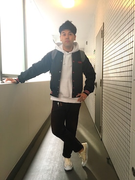 「アイテム（ブルゾン）」を使った、土佐兄弟　兄　たくやさん（メンズ・182cm・30代）の冬コーディネート