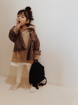 「アイテム（シャツ/ブラウス、ブラウン系）」を使った、roo.さん（キッズ・100cm）の冬コーディネート