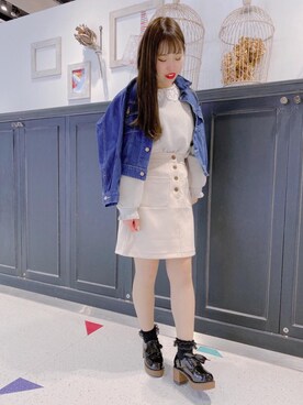 「スエット」｜「アイテム（デニムジャケット）」を使った、マジェスティックレゴンHEPFIVE店スタッフさん（レディース・155cm）の冬コーディネート