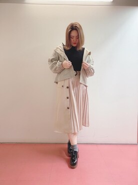 「トレンチ」｜「アイテム（ブルゾン）」を使った、マジェスティックレゴンHEPFIVE店スタッフさん（レディース・155cm）の冬コーディネート